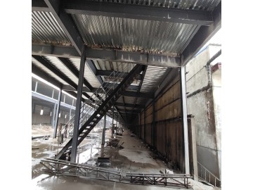 门头沟彩钢钢构加固公司 承接两层钢架房 钢构楼梯 彩瓦棚